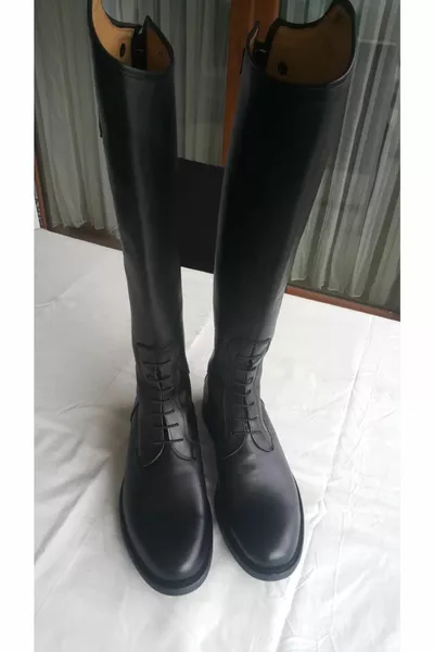 أحذية متسابق سوداء للجنسين