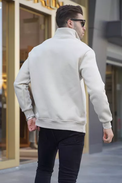 Бежов суитшърт с бродиран суитшърт с цип 