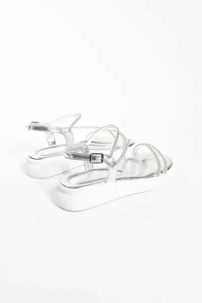 Charlotte Silver Crossstone Bias Detail Sandali da donna