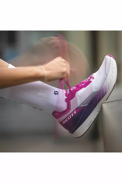 Дамски обувки за бягане Speed Carbon RC-WHITE