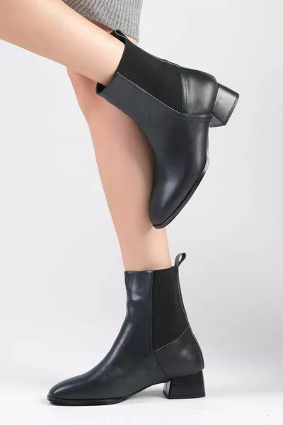 شانيا أسود رقيقة الفراء اصطف مطاط حادة اصبع القدم المرأة الأحذية ذات الكعب العالي