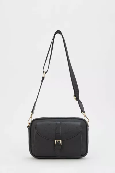 حقيبة كتف نسائية سوداء مطبوعة 