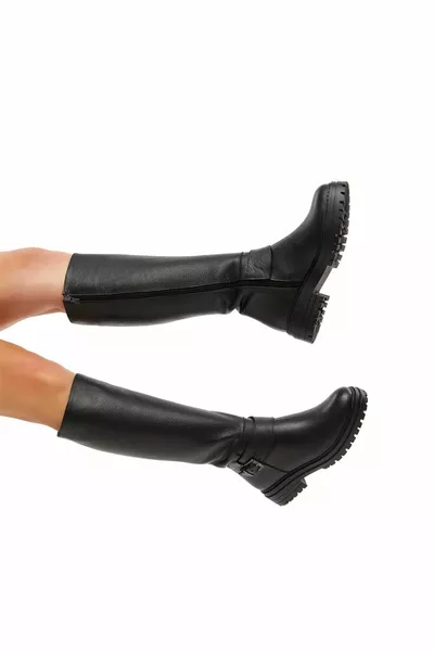 Stivali in vera pelle nera Stivali da donna con cerniera Stivali lunghi in pelle con fibbia lunga suola seghettata