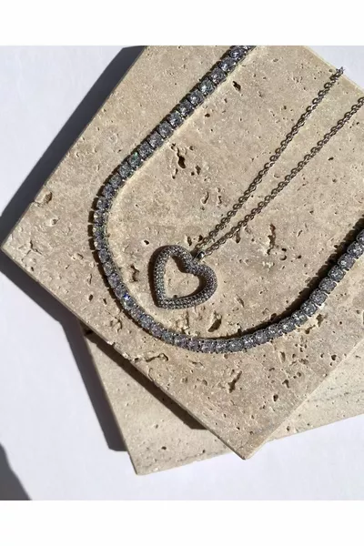 Цирконов камък Невъртящо се колие за воден път в цвят отлято сребро