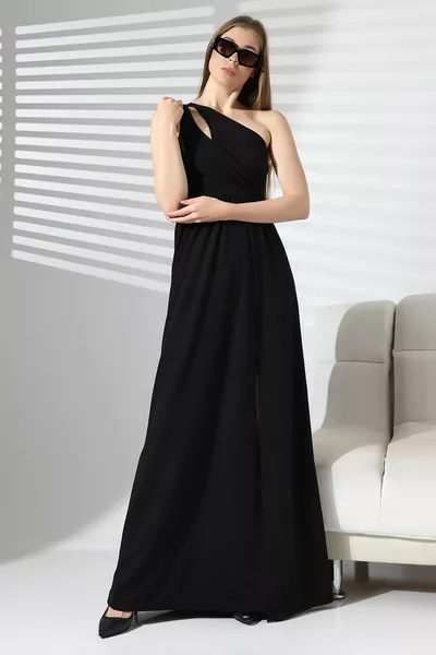 Tissu crêpe noir importé une épaule longue côté fendue robe