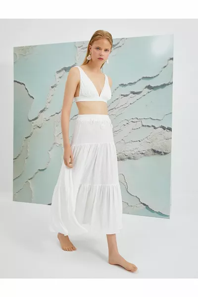 Şahika Ercümen X - Bel Detaylı Yırtmaçlı Midi Etek