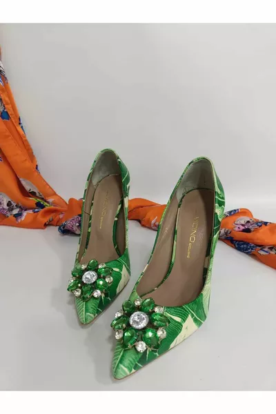 Высокие каблуки