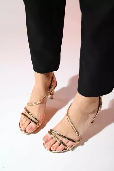 NUEVO Rose Skin Stone Дамски вечерни обувки на токчета