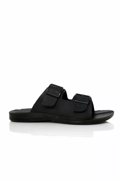 Pantofole da uomo con fibbia nera 1 pantofole da casa