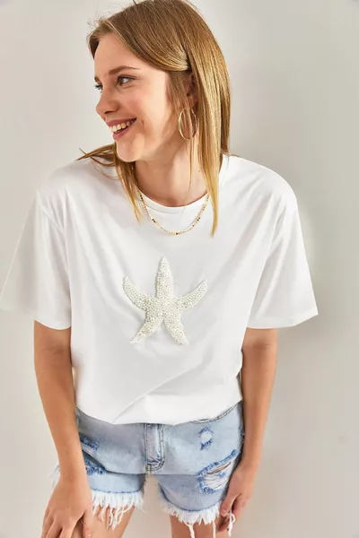 Gekämmtes T-Shirt aus ecrufarbener Star Pearl Stone mit Bio-Baumwolle