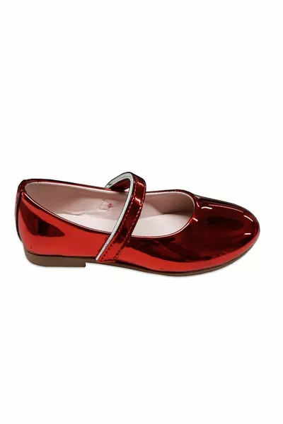 مرآة حمراء براءات الاختراع والجلود الفتيات الباليه الشقق