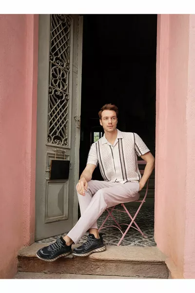 Мужские черные кроссовки из натуральной кожи 