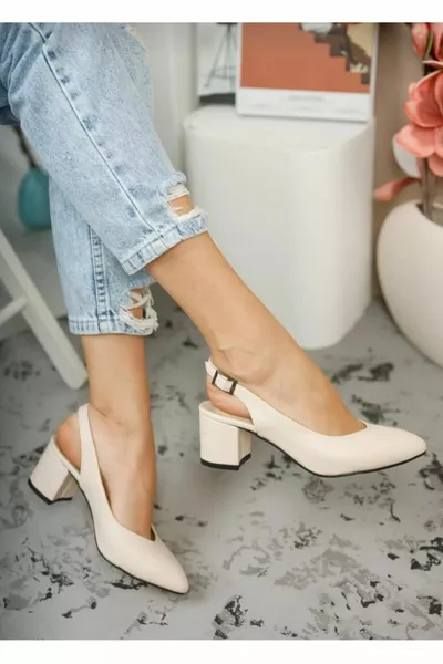 Женская кожа Кожа Короткие каблуки Открытая спина Вечерние туфли Повседневная Классические Каблуки 5 см