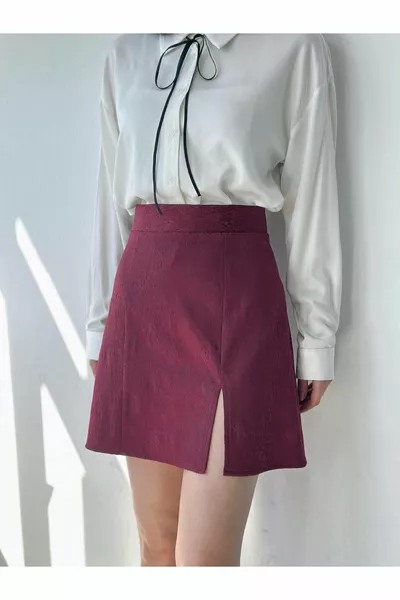 شق واحد بيل تنورة صغيرة المرأة بورجوندي