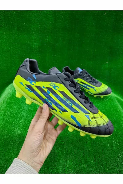 Ronaldo Model Nieten-Schnürung Bequeme orthopädische Stollenschuhe, Fußballschuhe