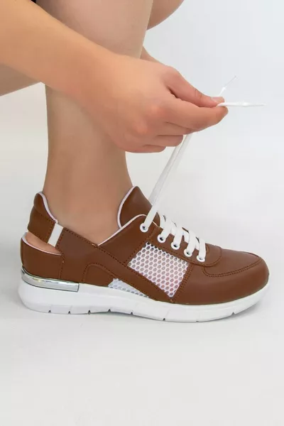 Bruine orthopedische sportsandalen met elastische mesh