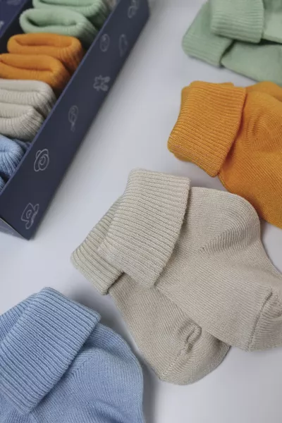 طقم جوارب للرضّع من 5 قطع للذكور - جوارب بكامبو - جوارب حديثي الولادة - جوارب للأطفال