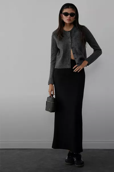 أسود جمع ماكسي قلم رصاص تنورة