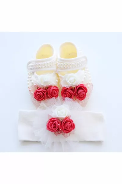 Перлен луксозен комплект ботуши и бандана за момиченце