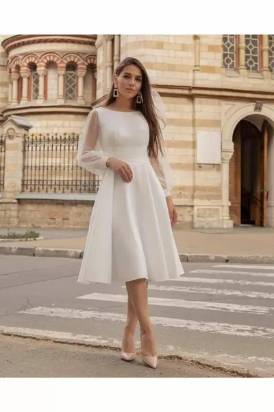 Свадебное платье с рукавом из тюля и вечернее платье