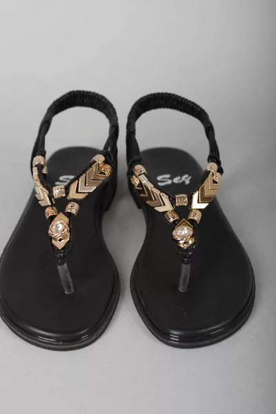 اختر  صندل حجري فليب فلوب نسائي أسود