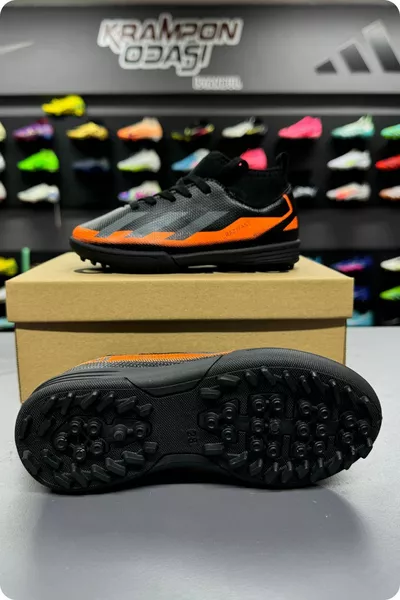 أحذية كرة القدم للأطفال