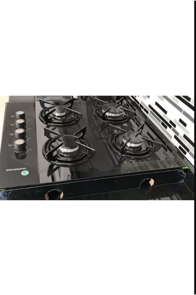 Black Built-in Stove Under Counter
