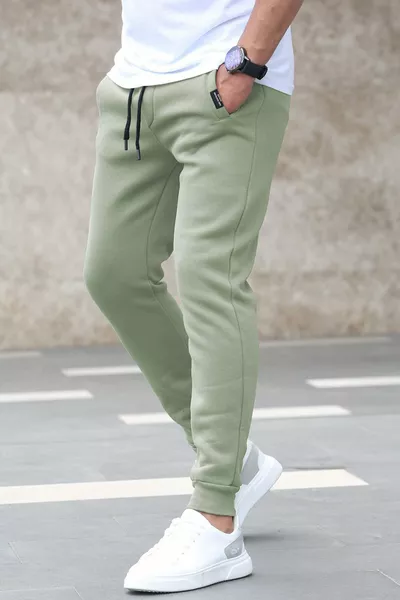 بنطال رياضي أساسي باللون الأخضر النعناعي 