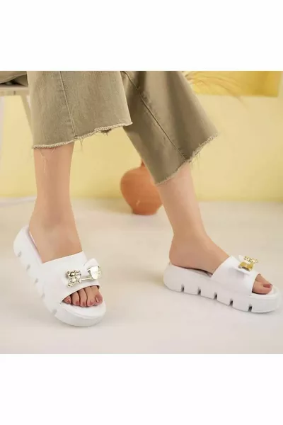 Vrouwen Casual Slippers Stijlvolle Comfortabele Gesp Thuis Zee Strand Guest Bruidsschat Slippers