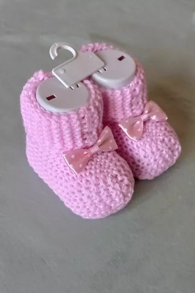 Вязаные детские пинетки Recos с завязкой-бабочкой, подходящие для использования в возрасте от 0 до 6 месяцев