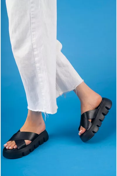  Дамски дамски чехли Fuspet Neon High Sole Черен