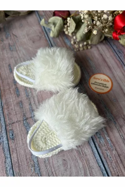 Hand Knitted White Feather Soft Elasticated Baby Girl Sandals Booties
