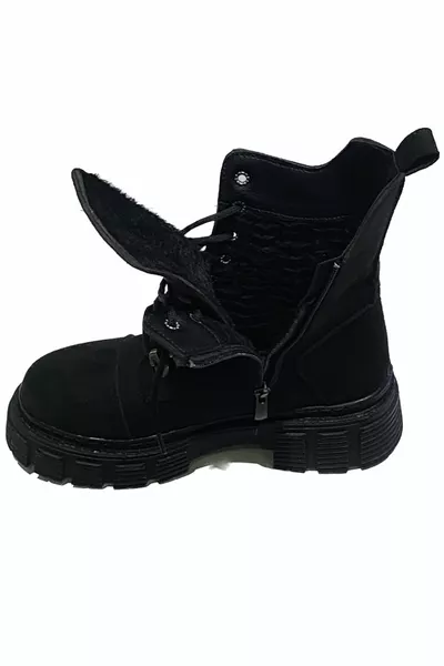 Stivali da studente con pelliccia all'interno della suola spessa