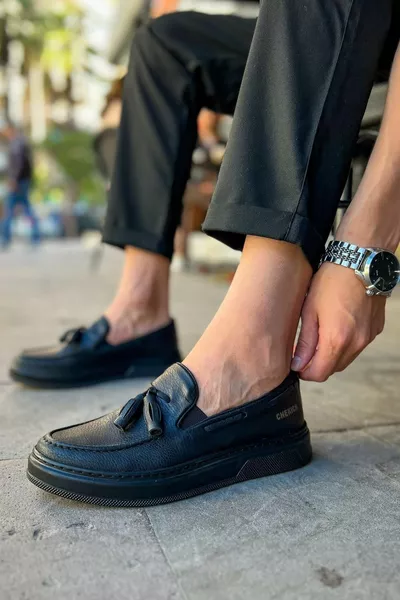 Mocassino con Nappe Scarpe Uomo NERO - CHE