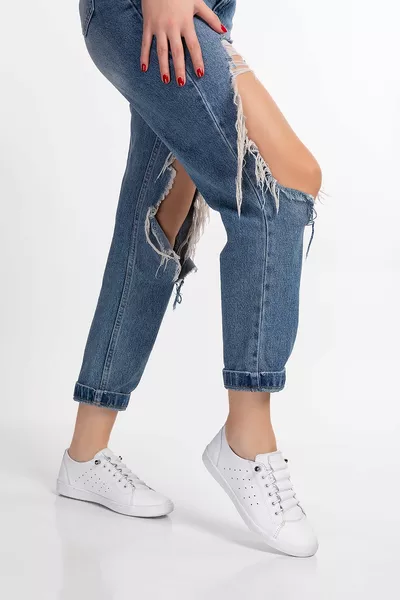 جلد طبيعي رياضي