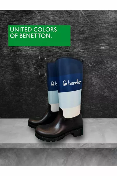  قارب بينيتون