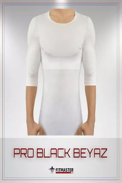 Тениска-елече, която подчертава мускулите на мъжете