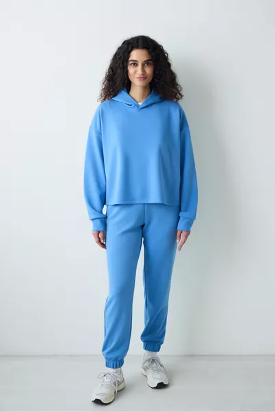 Свитшот Silky Touch с синим капюшоном