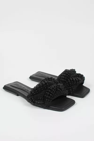 Дамски чехли от раковина