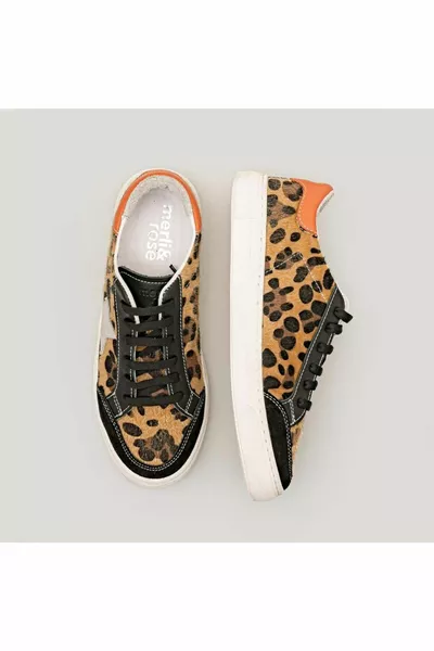 سنيكرز ستار نسائي | ليوبارد برتقالي لامع رمادي