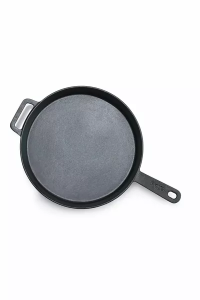 Gietijzeren ongecoate pan / Diameter  Handvat pan % binnenlandse productie