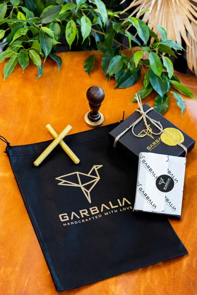 جاكسون جلد طبيعي RFID مانع عملة مقصورة تان محفظة