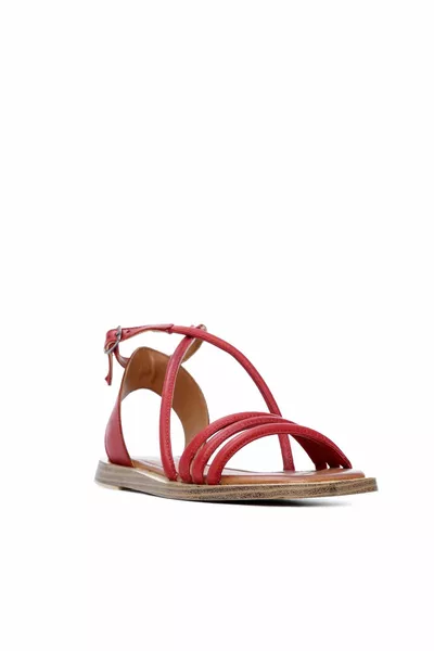 صنادل كاجوال جلد نسائي   Byn Sndlt 