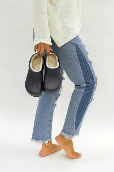 شباشب نسائية - شباشب منزل شتوي - بداخلها فرو - مكتب منزلي طبيب مستشفى ممرضة