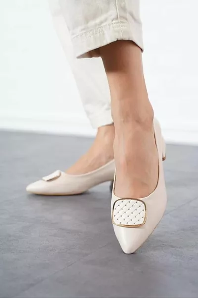 Feles Boucle à talons courts détaillés Ballerines femme BEIGE