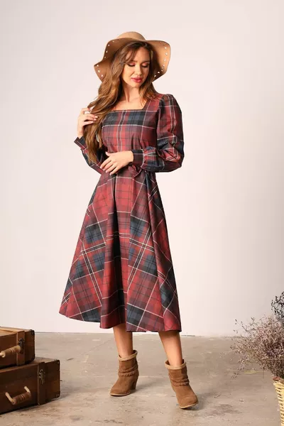 خمر براون متوهج مربع طوق اللباس