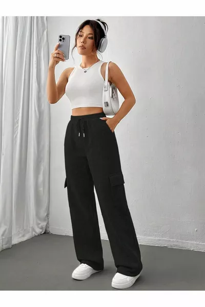 Cargotasche Loses Bein Schwarze Sport-Jogginghose mit gekämmtem Bein