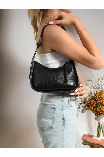 Sac baguette noir à motifs croco pour femme