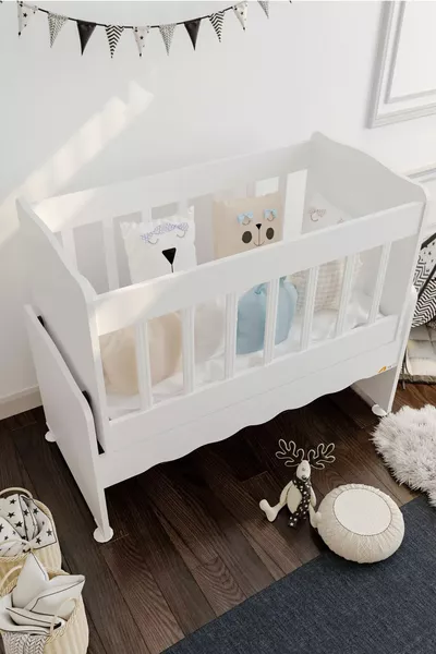 Culla per Bambole in Legno Bianco Oscillante senza Cassetti per Mamma