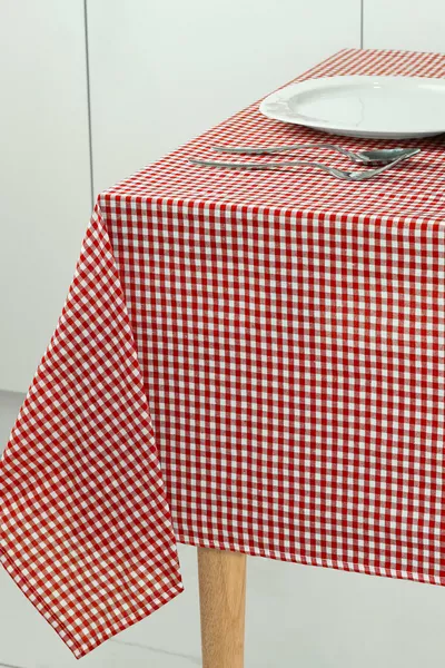Small Checkered Pattern Tablecloth, Table Linen, Picnic Blanket